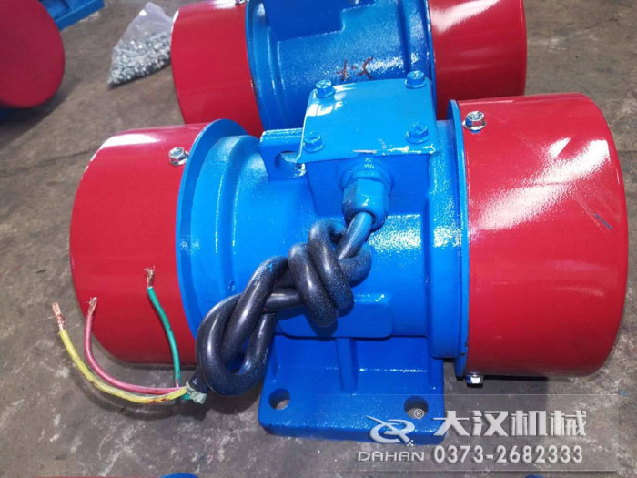 2.2KW YZU-50-4񶯵
