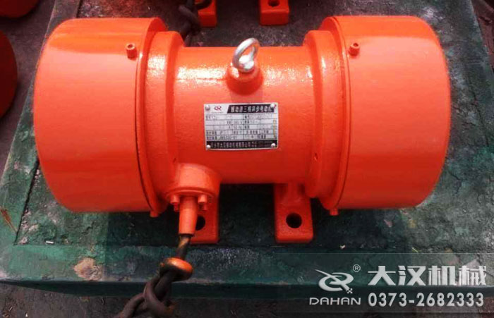 2.2KW YZU-50-4񶯵