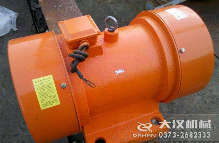 2.2KW YZU-50-4񶯵